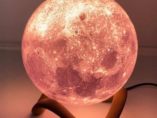 Luminaria moon com wavy suporte (fuzzy skin)